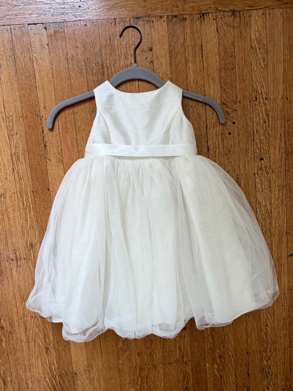 David’s Bridal Ivory Tulle Flower Girl Dress, 3/3T